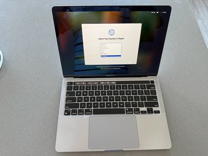 Apple MacBook Pro (13-inch, M1, 2020), Space Gray64673931493506110