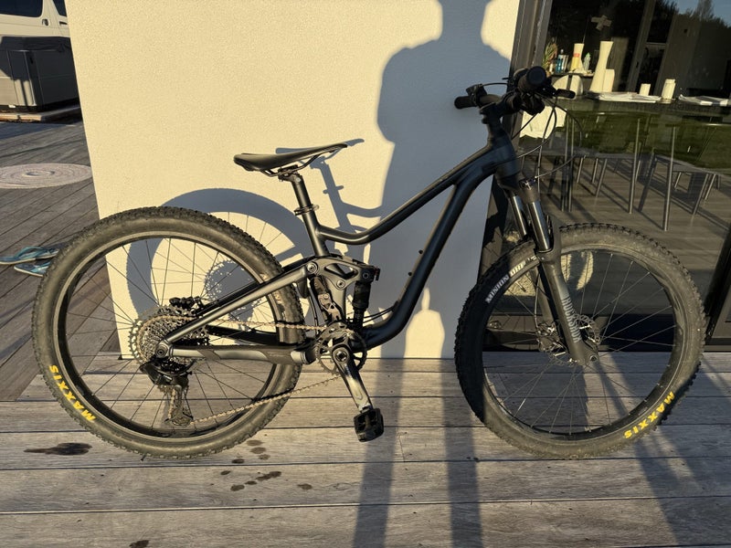 Giant Trance Jnr 26” Black -64674966260865113