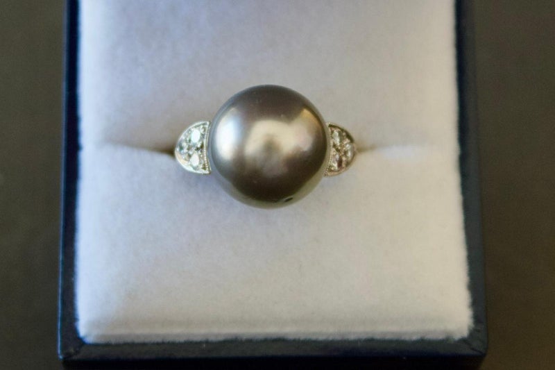 18ct Yellow & White Gold Cultured Black Pearl & Diamond Ring Carousel 2