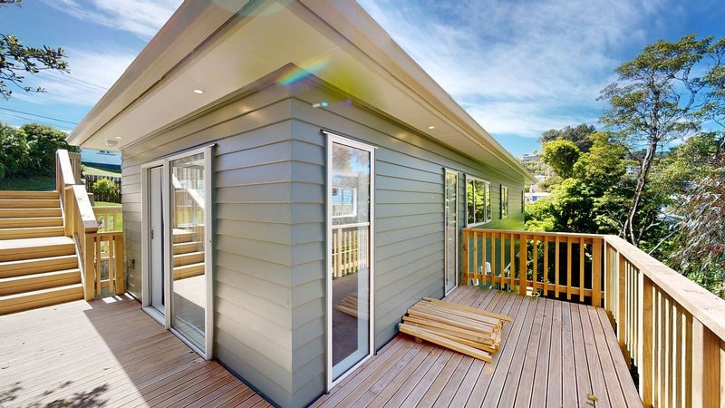 Newlands, 3 bedrooms64675324246530112