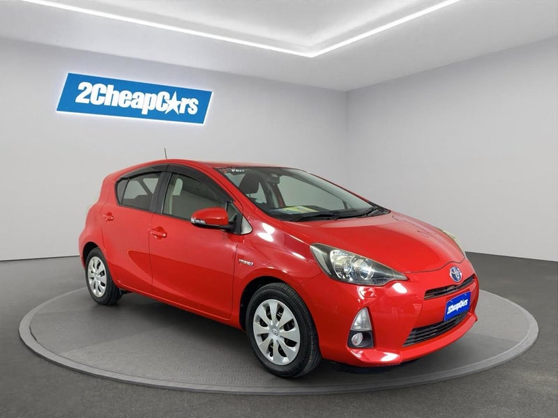 2012 Toyota Aqua S64676317229825112