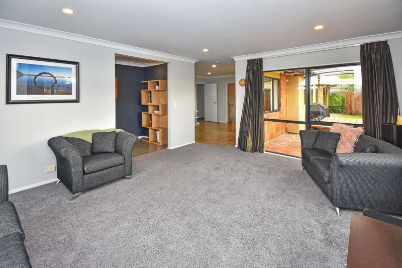 Wattle Downs, 4 bedrooms64678707281410113