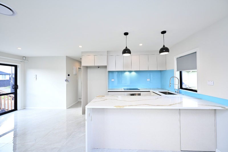 Otara, 3 bedrooms64679004329859114