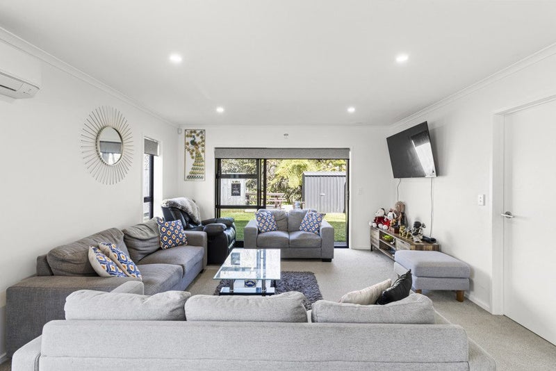 Spacious, stylish, and effortlessly yours!64679914983939113