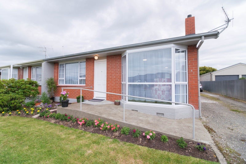 Peaceful perfection64679915012098114