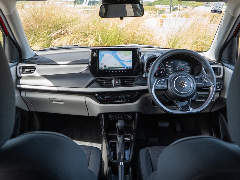 2025 Suzuki Swift GLZ Hybrid 1.2 Auto64680003126914111