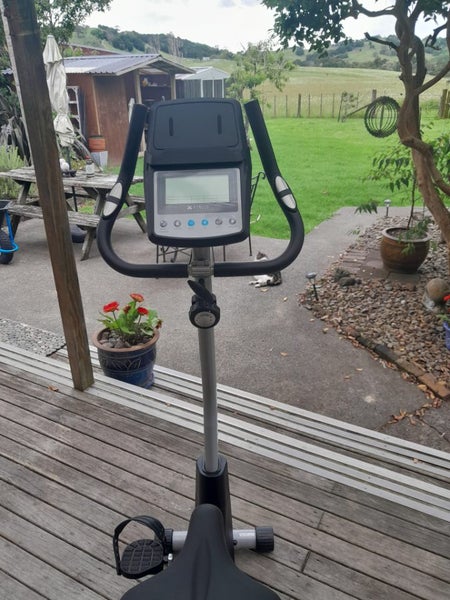 Exercycle64679990522114112