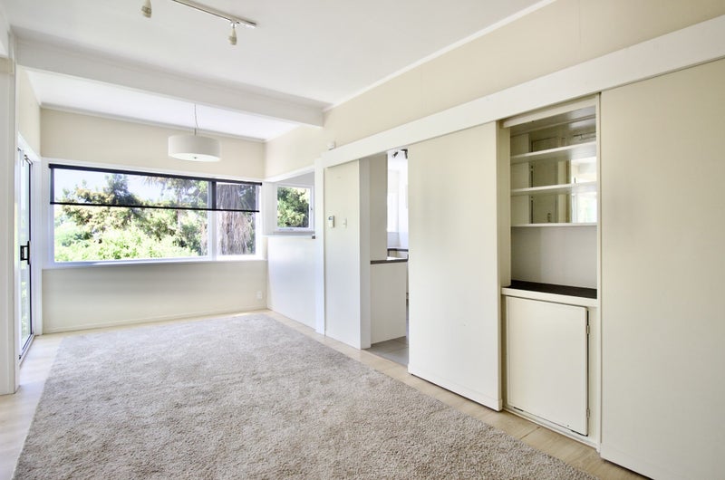 Remuera, 5 bedrooms64680116183937113