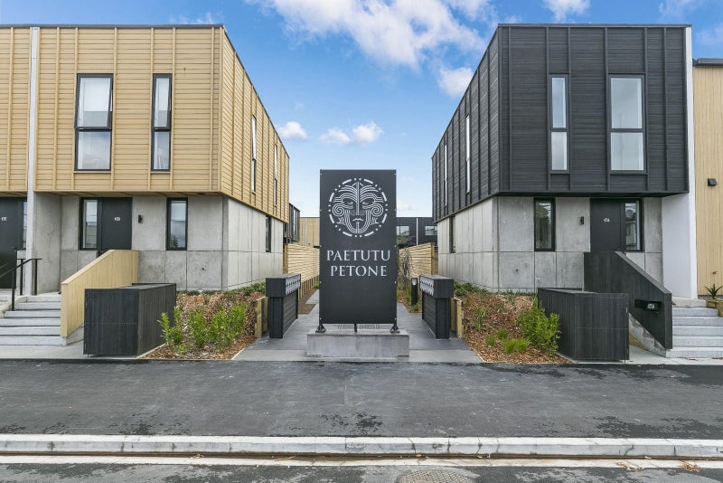 Petone, 2 bedrooms64680116204033111