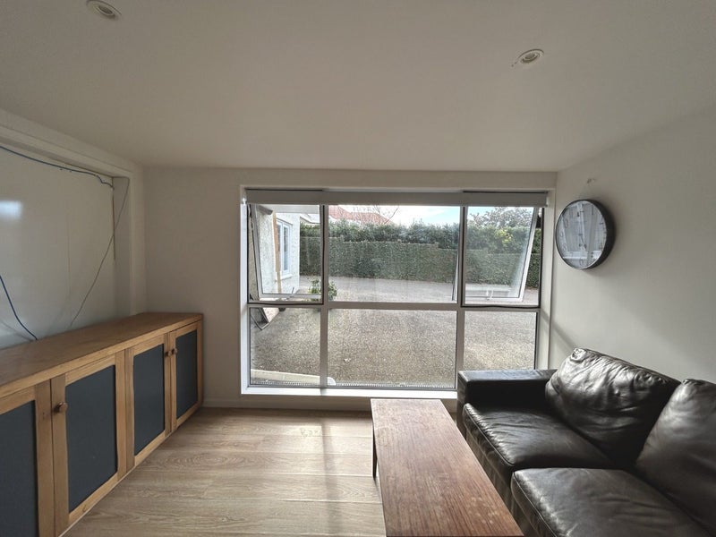 Grafton, 2 bedrooms64680116320771111