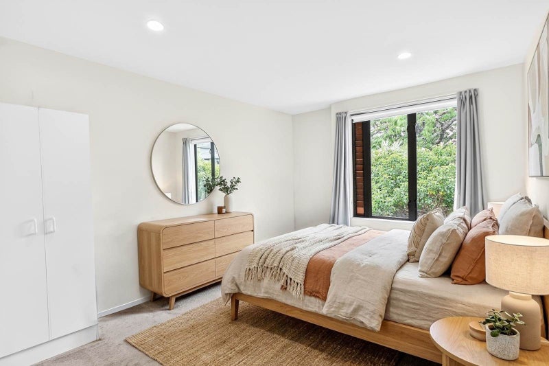 First Home Starter or Smart Investment64680203332482114