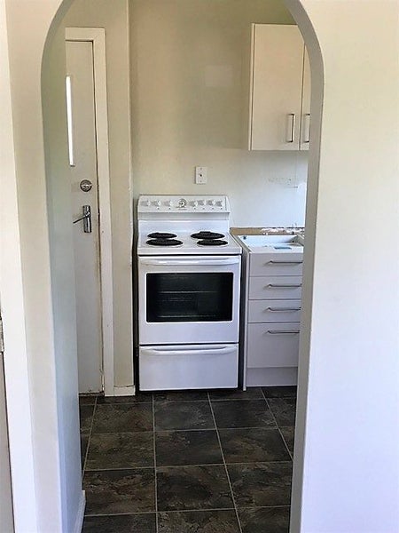 Flaxmere, 2 bedrooms64680303818113113