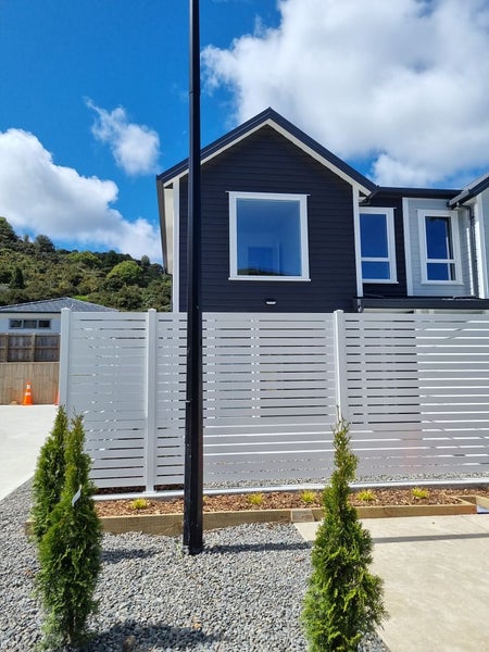 Wainuiomata, 3 bedrooms64680403822467114