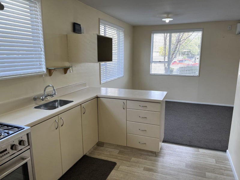 Woolston, 2 bedrooms64680503322883111