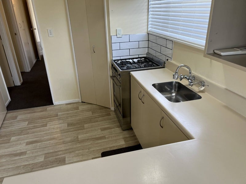 Woolston, 2 bedrooms64680503322883112