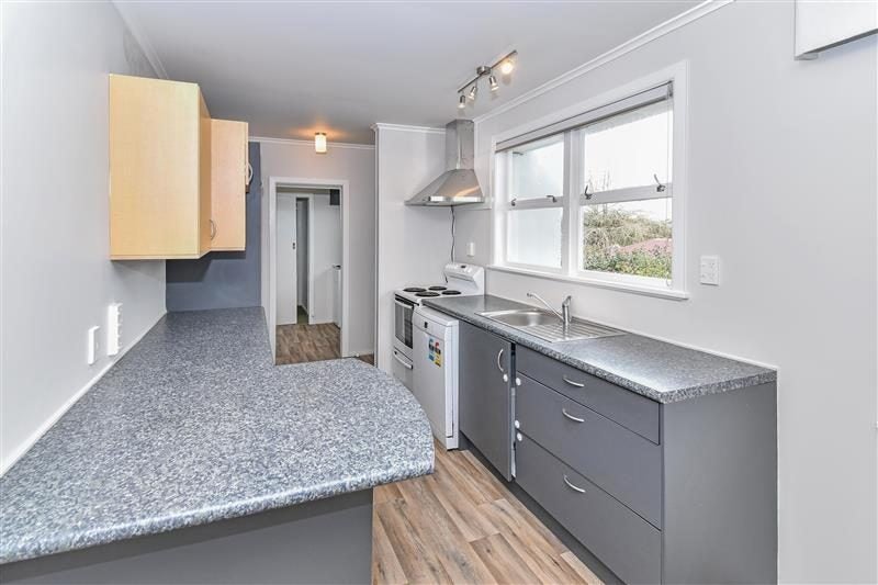 Manurewa, 3 bedrooms64680503303811114