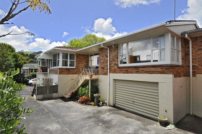 Mount Eden, 2 bedrooms64680590740611110