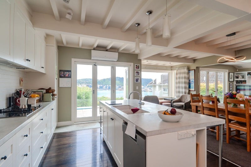 Roseneath, 4 bedrooms64680590821379113