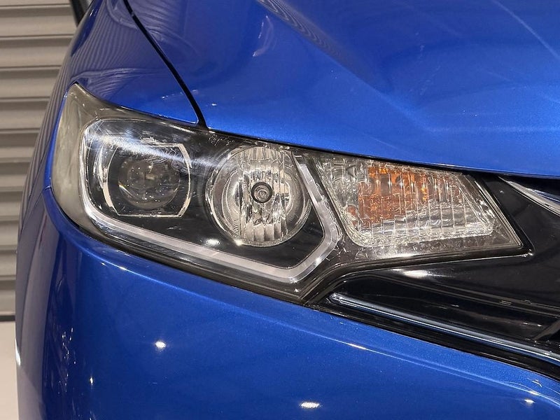 2015 Honda Fit GP-5 | Hybrid64680803514883112