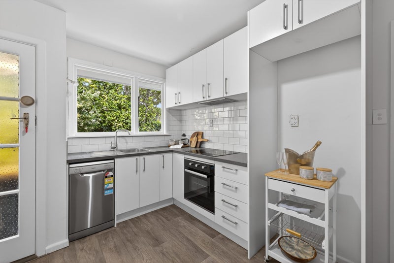 Unmissable Opportunity in Prime School Zone64680891281153113