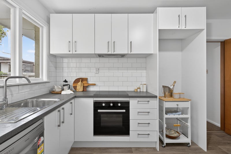 Unmissable Opportunity in Prime School Zone64680891281153114