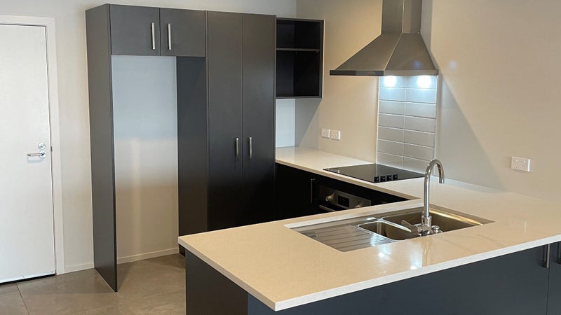 Rototuna, 2 bedrooms64680891264258110