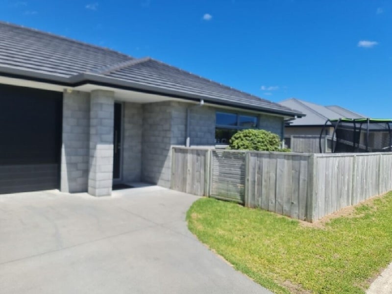 Papamoa, 4 bedrooms64680891463427110