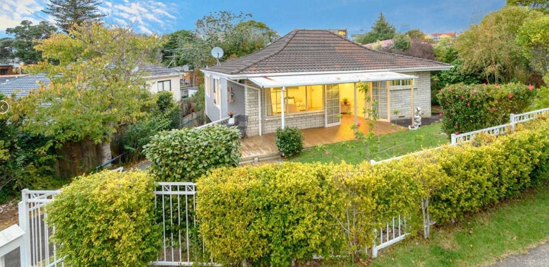 Mellons Bay, 2 bedrooms64681192843010110