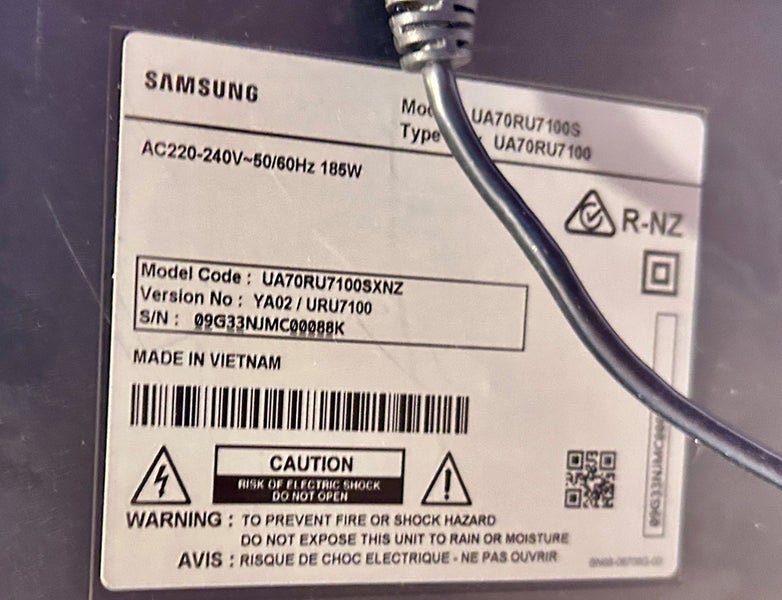 Samsung UHD TV 70 inch ** $1 RESERVE** !!64681419381889113