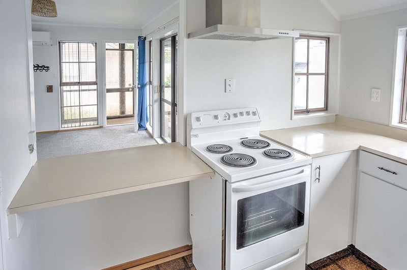 Johnsonville, 2 bedrooms64681482587394112