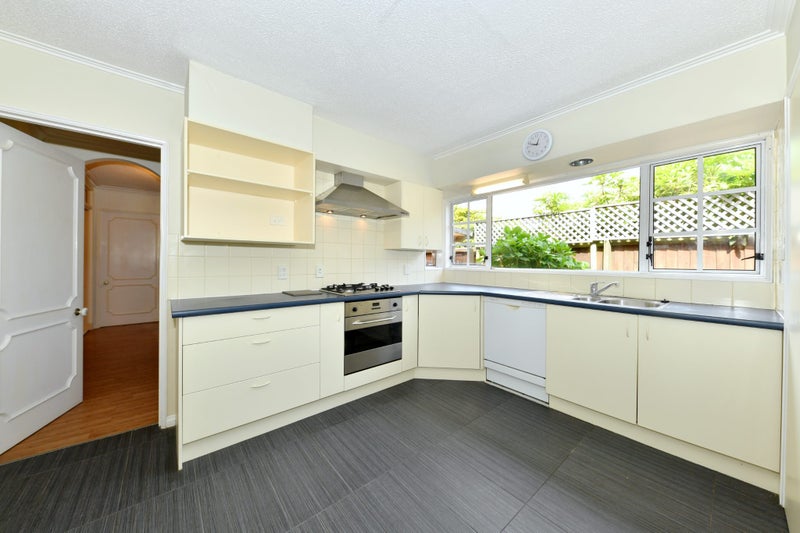 Stylish Home with Elevated Charm64681696193410113