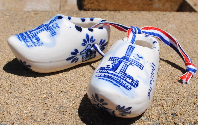 Netherland - Holland Souvenir Dutch Clogs Carousel 2