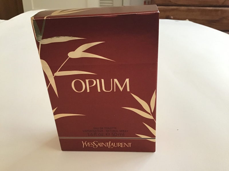 YVES SAINT LAURENT OPIUM EAU DE TOILETTE 50 ml Carousel 1