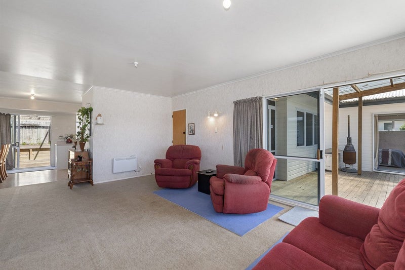 Location + Solid Foundations64681784896897113