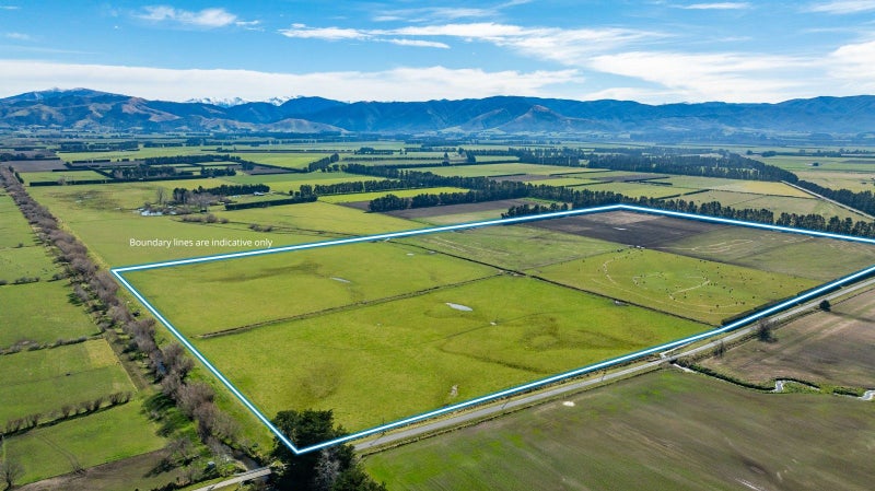 Bare Land on Bennetts64681886205443110