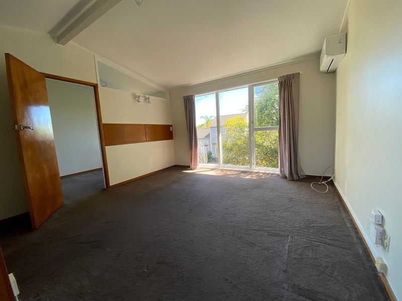 Meadowbank, 1 bedroom64681784972930112