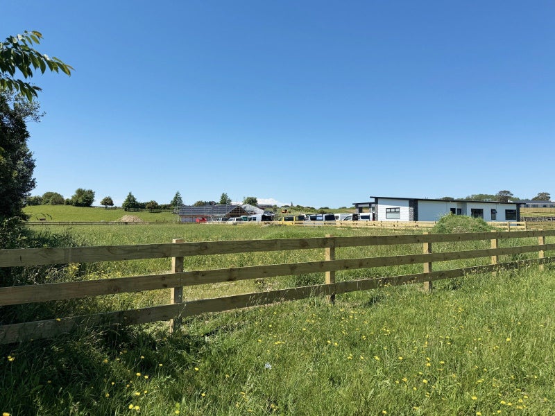 The perfect small lifestyle section64681886221186113