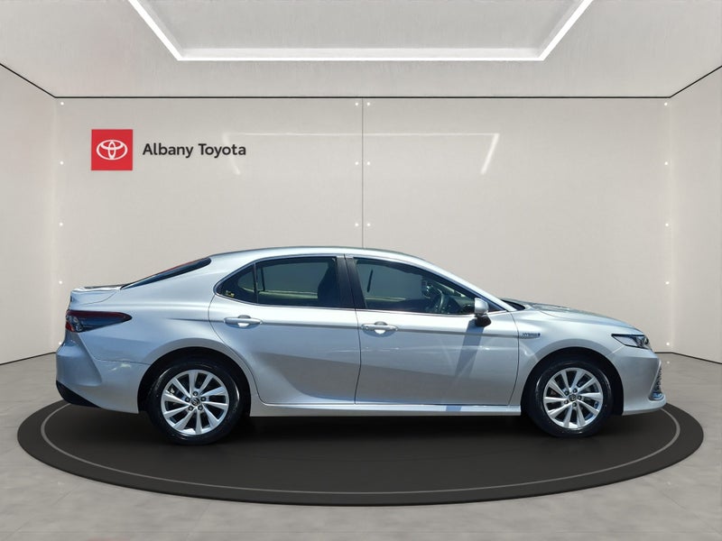 2024 Toyota Camry GX 2.5P HEV ECVT FWD SD/4D/5S...64682080589698111