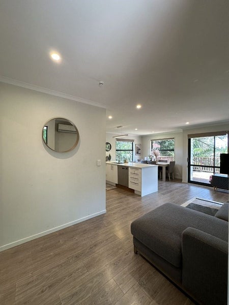 Pakuranga, 3 bedrooms64682296160897111