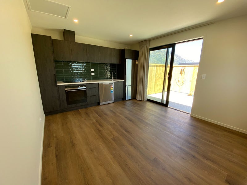 Jacks Point, 1 bedroom64682385722115112