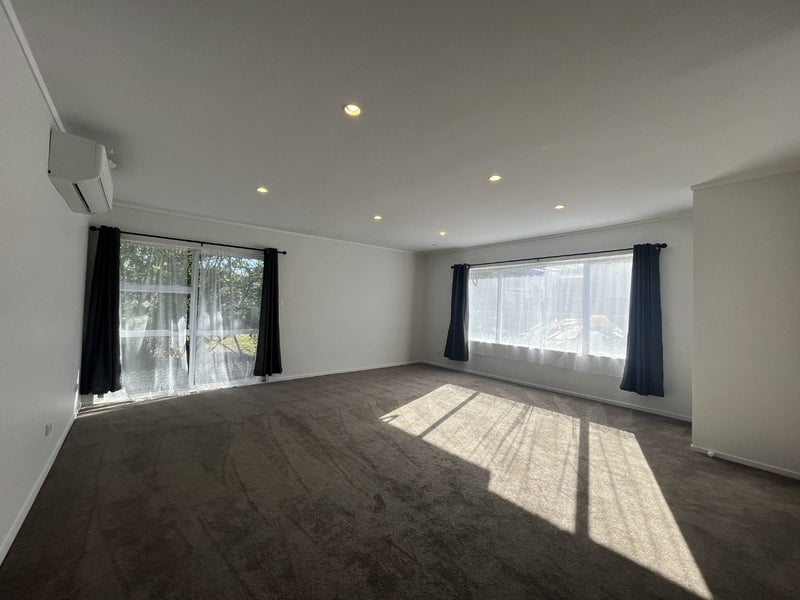 Mount Roskill, 4 bedrooms64682385798403111