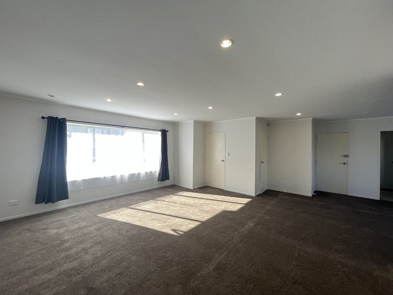 Mount Roskill, 4 bedrooms64682385798403112