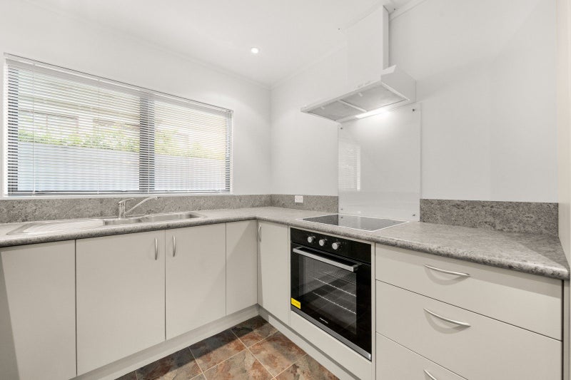 Move-in Ready and Perfectly Positioned64760054248963114