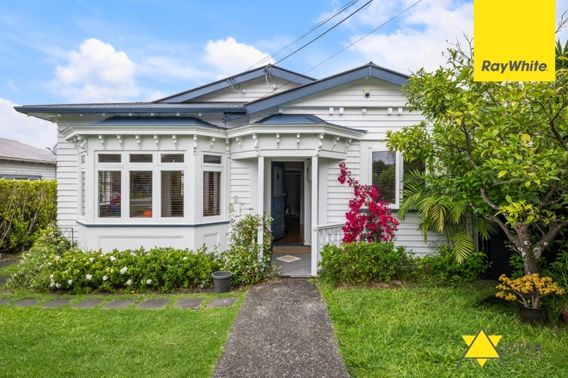 Glen Eden, 3 bedrooms64682685847810111