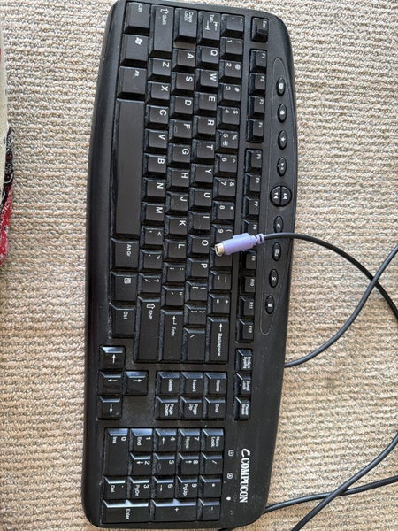 Monitors and CPU & Keyboard Carousel 7