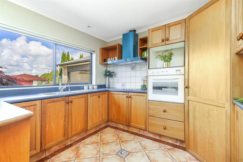 Huntington, 4 bedrooms64682775015041112