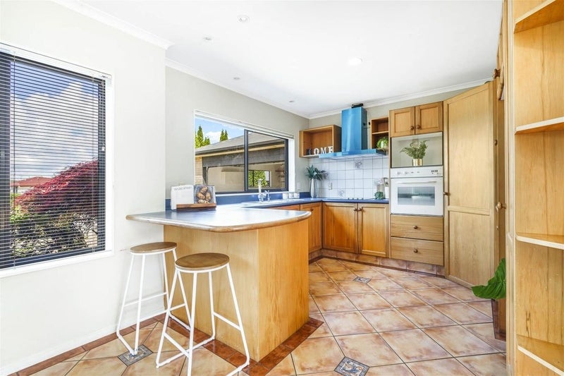 Huntington, 4 bedrooms64682775015041113