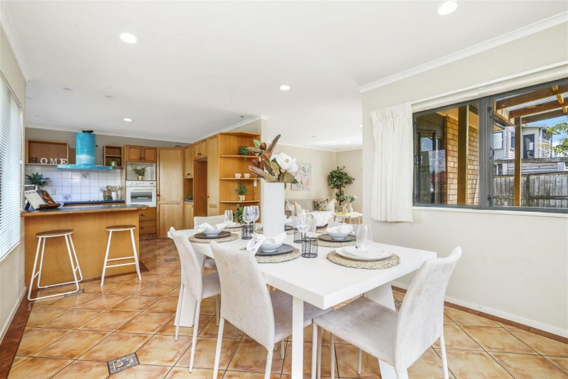 Huntington, 4 bedrooms64682775015041114