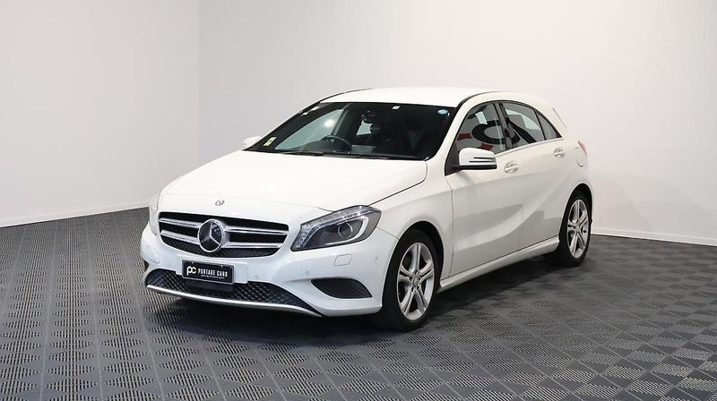 2015 Mercedes-Benz A 180 Cruise Control Reversi...64682982473089112