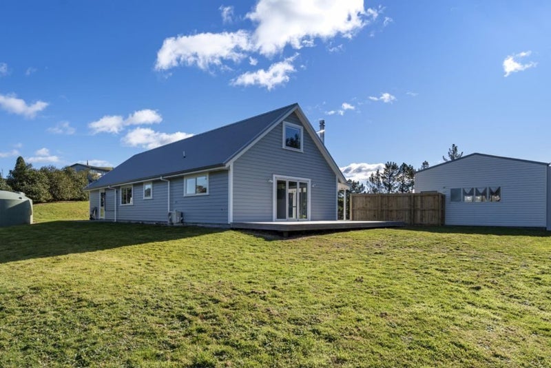 Lower Kaimai, 3 bedrooms64682878201091110